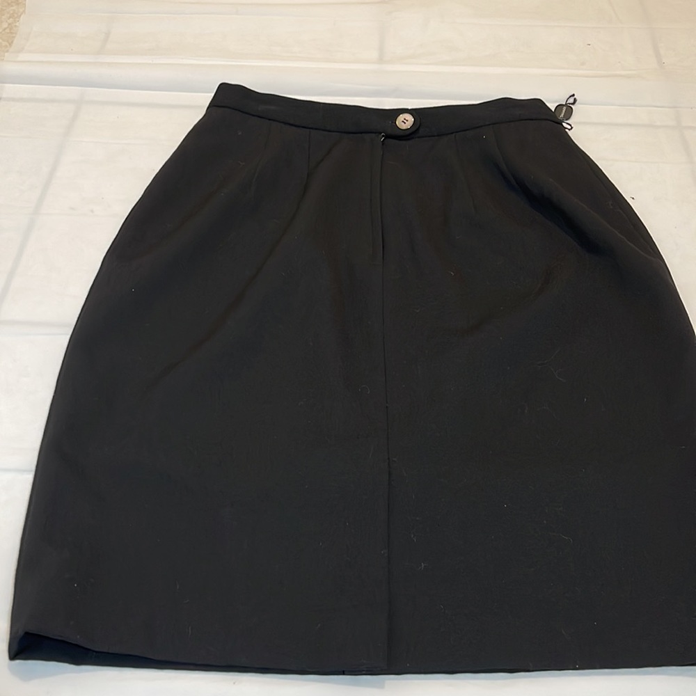 Tahiti women’s black 100% wool black skirt NWT size 10 - Picture 2 of 9